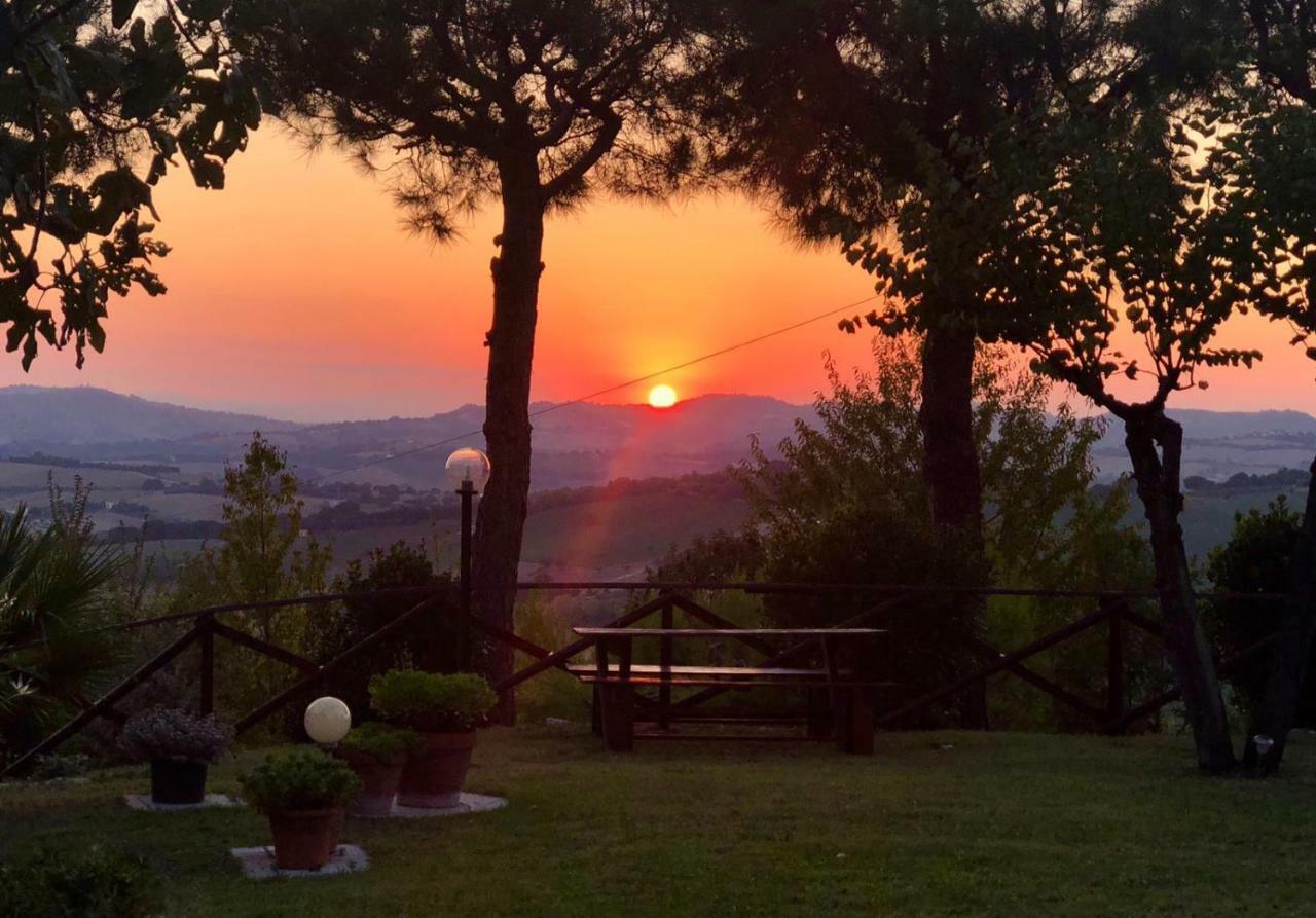 Poggio Del Conero Villa Luaran gambar